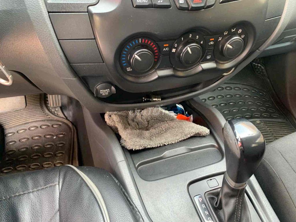 Ford Ranger 2016 XLS 2.2L 4x2 AT - 90000 km. Mua bán Ô tô tại Quận Phú Nhuận Tp Hồ Chí Minh được đăng bởi Sang hình 7