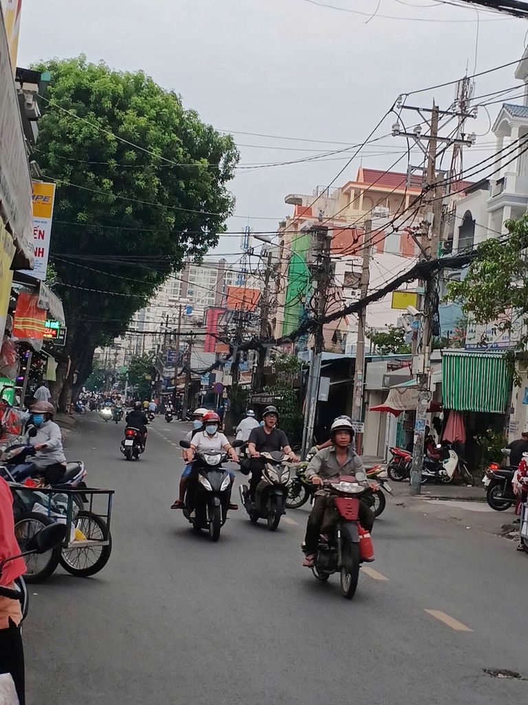 MẶT TIỀN ĐƯỜNG LẠC LONG QUÂN, KINH DOANH ĐỈNH ĐA NGÀNH, 4x23 CHỈ 19 TỶ. Mua bán nhà ở tại Quận 11 Tp Hồ Chí Minh được đăng bởi Hòa  hình 2