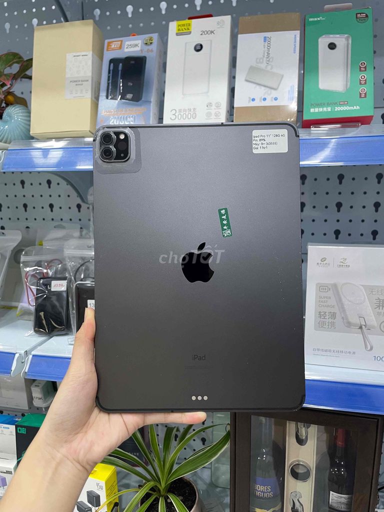 Apple iPad Pro 2020 11 inch 128GB Đen. Mua bán Máy tính bảng tại Huyện Hóc Môn Tp Hồ Chí Minh được đăng bởi Luân Hoài hình 1