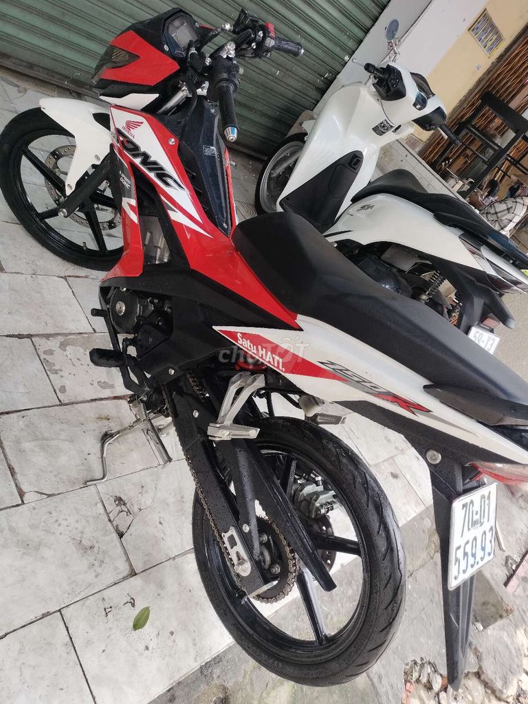 Xe Sonic chính chủ. Mua bán Xe máy tại Quận 11 Tp Hồ Chí Minh được đăng bởi Cửa Hàng Bảo Trâm hình 4