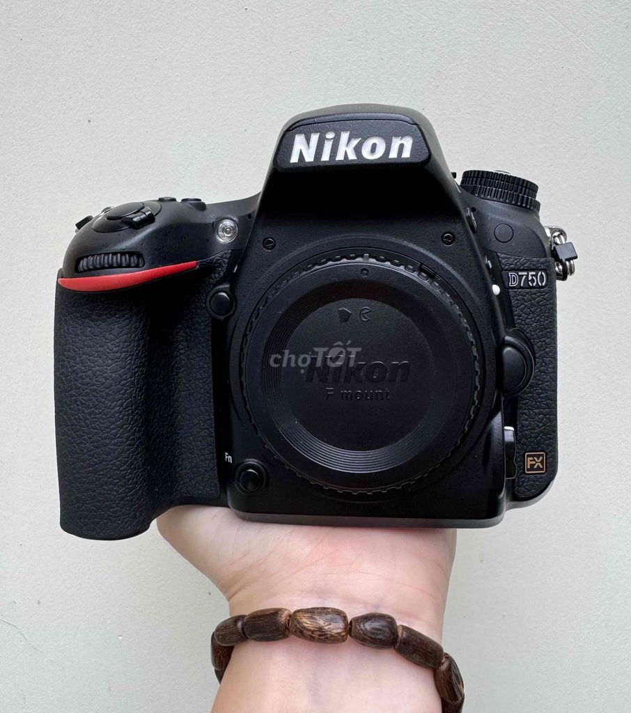 Nikon D750 rất đẹp nguyên zin fullbox .. Mua bán Máy ảnh, Máy quay tại Quận Bình Thạnh Tp Hồ Chí Minh được đăng bởi Teresa hình 1