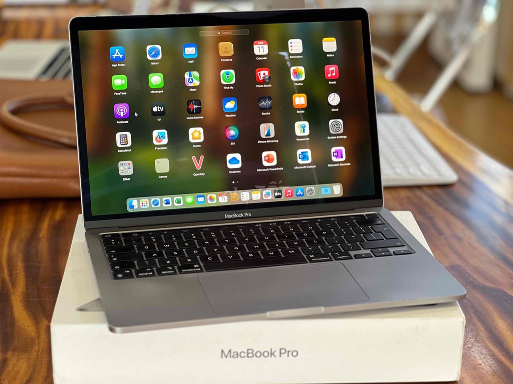 ✅MacBook Pro M1 Ram 16GB - SSD 1TB (MDM) Trả Góp