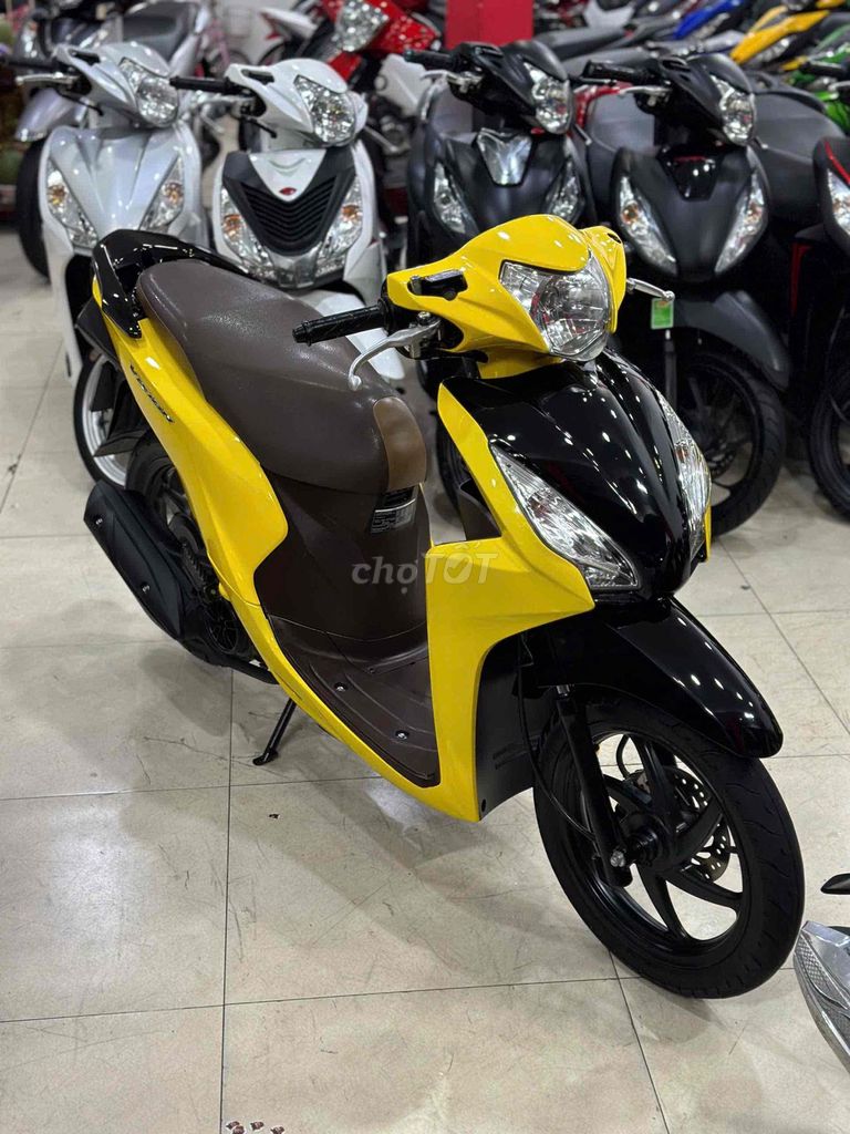 Honda Viosn 2020.BSTP.Chính chủ.Khoá Makey.. Mua bán Xe máy tại Quận 6 Tp Hồ Chí Minh được đăng bởi Cửa Hàng Xe Máy Hoà Bùi hình 9