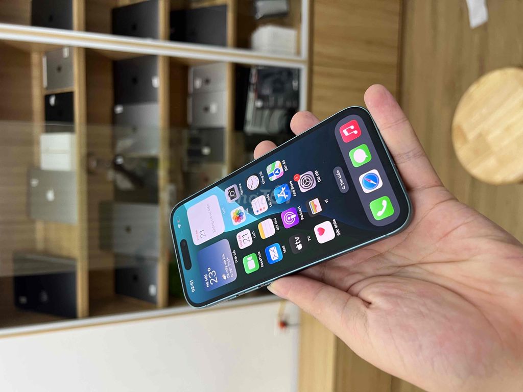 iPhone 16 QTE 256G. Like New 99% Zin Áp Nguyên Bản