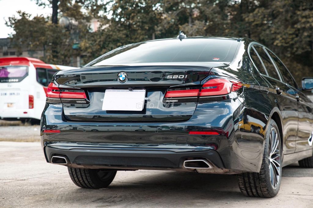 BMW 520I LUXURY LINE 2024. Mua bán Ô tô tại Quận Gò Vấp Tp Hồ Chí Minh được đăng bởi Đoàn Thuận hình 5