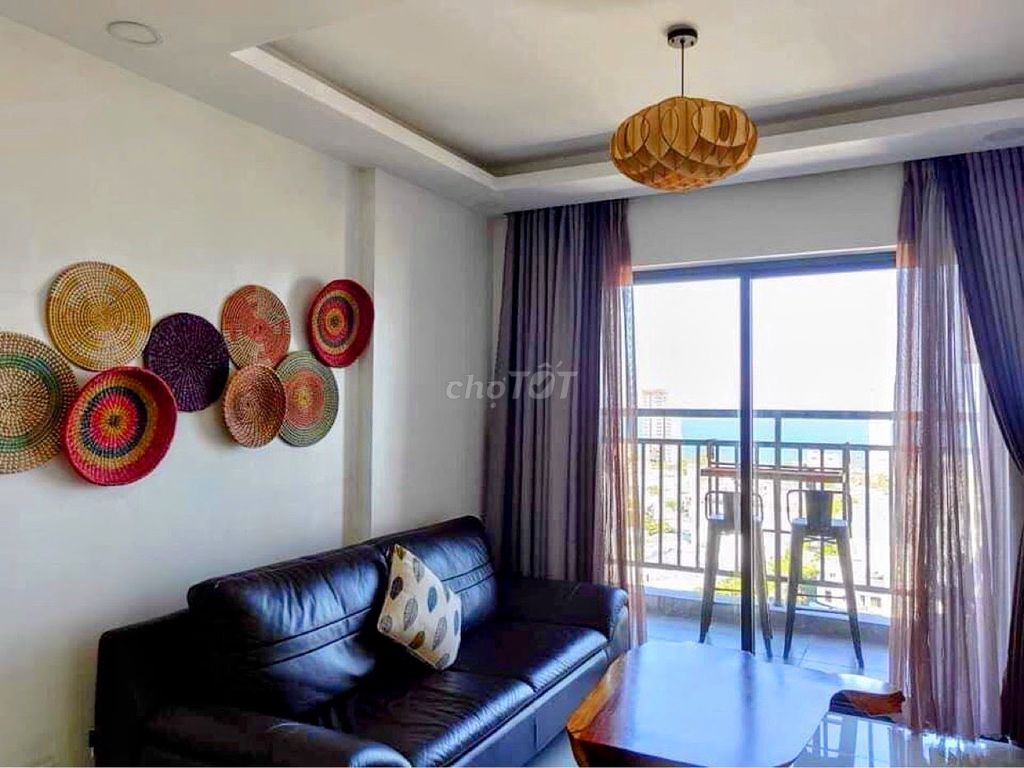 Cho thuê căn hộ view biển SƠN TRÀ OCEAN VIEW , 2 Phòng ngủ , tầng cao
