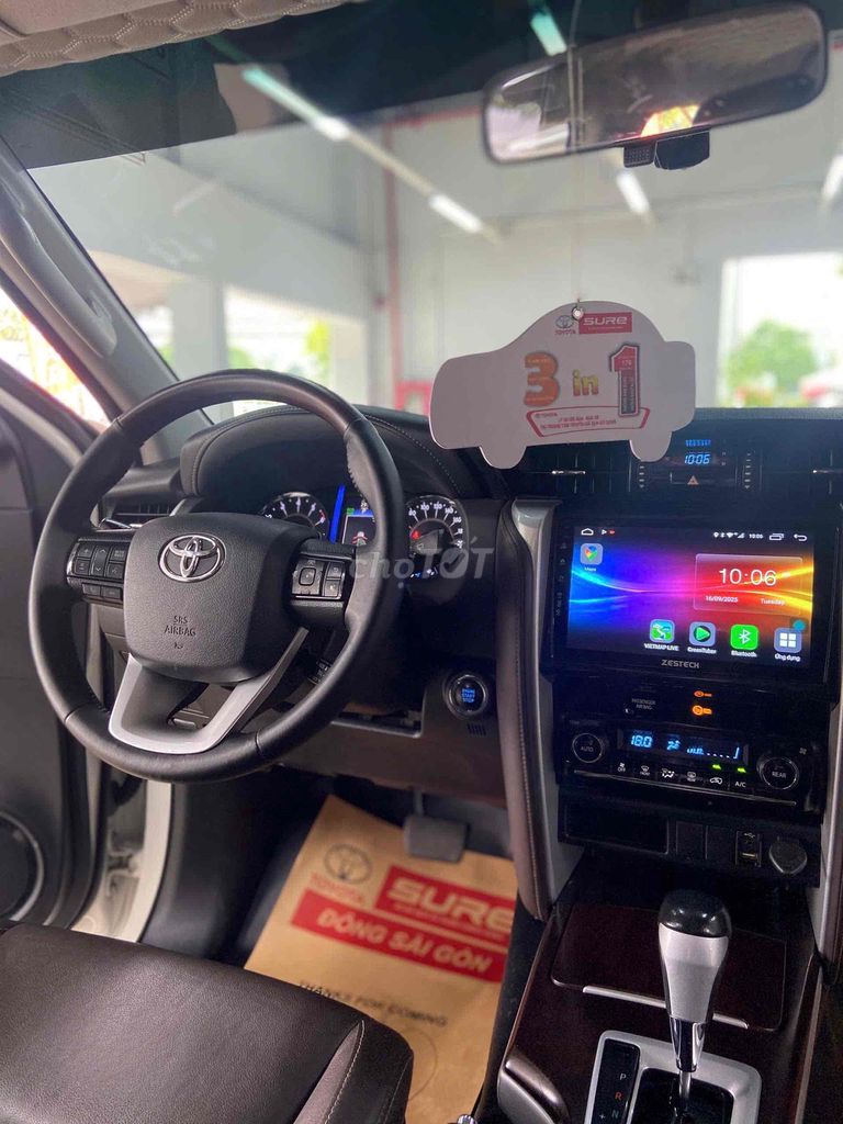 Toyota Fortuner 2019 máu trắng số tự động máy xăng. Mua bán Ô tô tại Huyện Bình Chánh Tp Hồ Chí Minh được đăng bởi Đại lý chính hãng xe qua sử dụng Toyota Sài Gòn hình 5