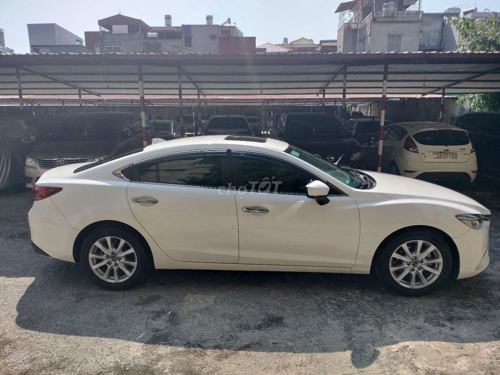 Mazda 6 2017 2.0 Trắng 100.000 km. Mua bán Ô tô tại Quận Tây Hồ Hà Nội được đăng bởi Bùi Huy Trường hình 4