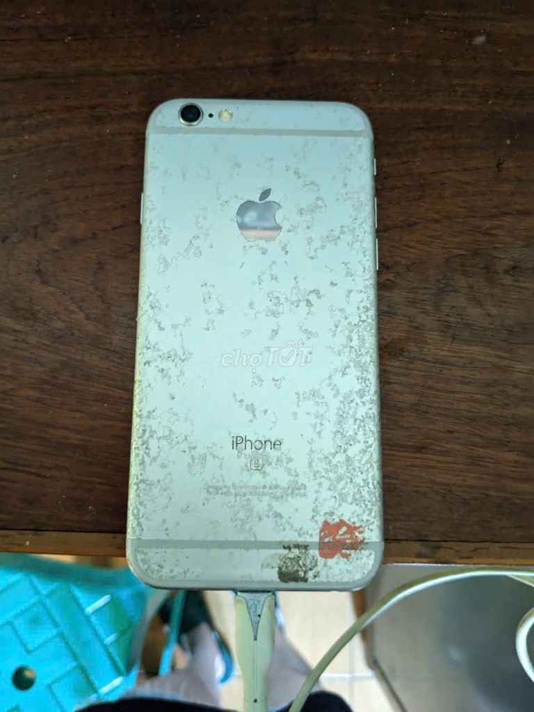 Apple iPhone 6 Vàng. Mua bán Điện thoại tại Huyện Di Linh Lâm Đồng được đăng bởi Yến Linh Lê hình 1