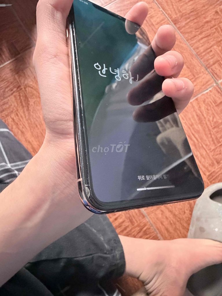 Apple iPhone XS Max 64GB Vàng. Mua bán Điện thoại tại Quận Nam Từ Liêm Hà Nội được đăng bởi Lâm Thắng hình 1