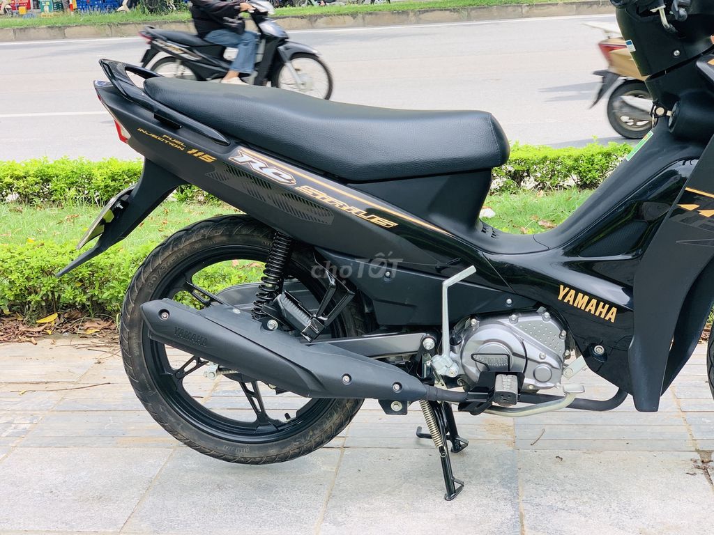 YAMAHA SIRIUS FI MÀU ĐEN NHÁM CHÍNH CHỦ ZIN.. Mua bán Xe máy tại Quận Hai Bà Trưng Hà Nội được đăng bởi A.SỰ hình 6