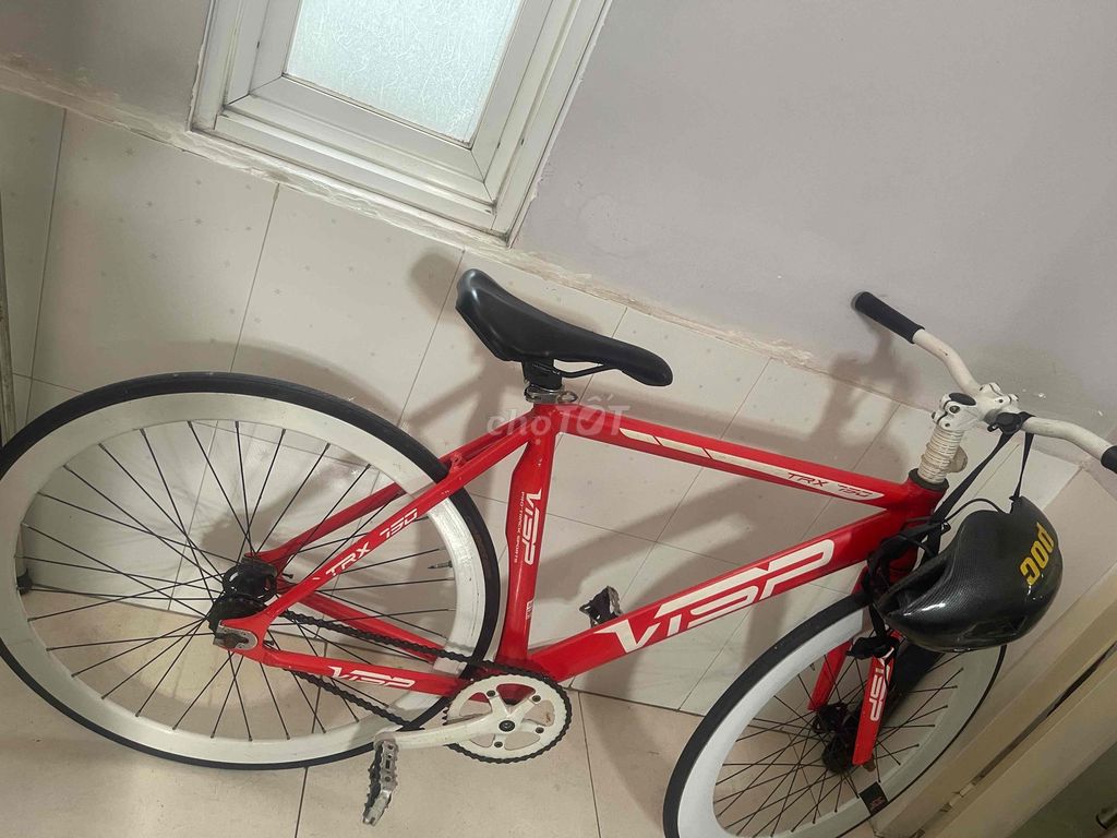 Xe đạp VISP 790 fixed gear màu đỏ. Mua bán Xe đạp tại Quận 4 Tp Hồ Chí Minh được đăng bởi Nguyễn quang hình 3