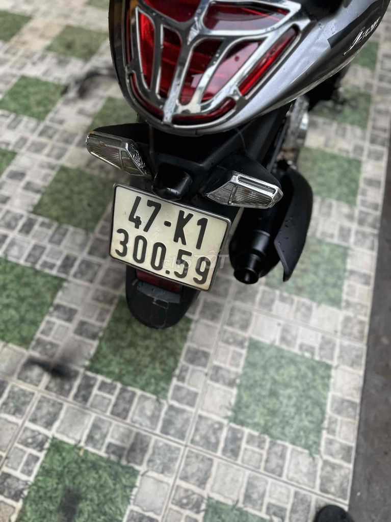 cần bán janus đẹp êm xe đời mời ngon rẻ chính chủ. Mua bán Xe máy tại Thành phố Buôn Ma Thuột Đắk Lắk được đăng bởi Phú Nguyễn hình 4