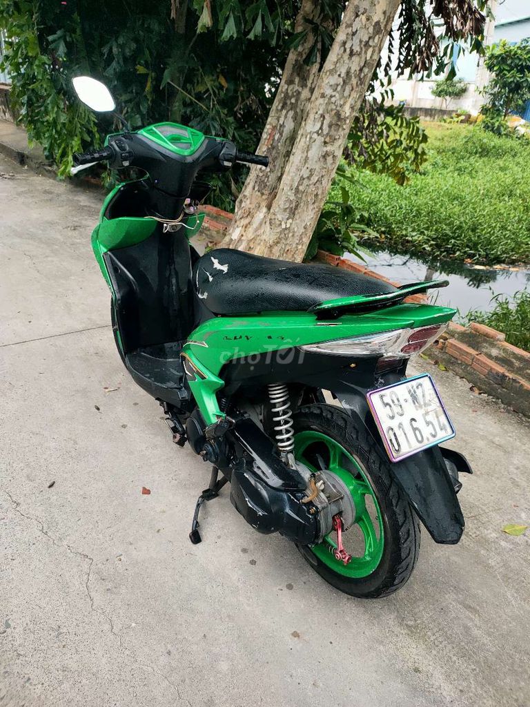 Dư xe cần bán Luvias. Mua bán Xe máy tại Quận 12 Tp Hồ Chí Minh được đăng bởi Thành  hình 5