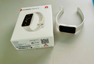 Huawei Band 9 màu trắng mới mua chưa sử dụng