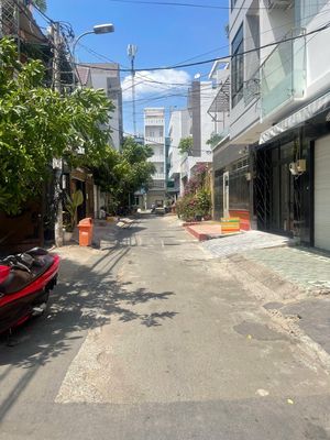 Bán nhà hẻm 8m 109/24 Dương Bá Trạc, 8X13M, 4 Tầng, đẹp, giá 17.5 tỷ. Mua bán nhà ở tại Quận 8 Tp Hồ Chí Minh được đăng bởi Quang Huy