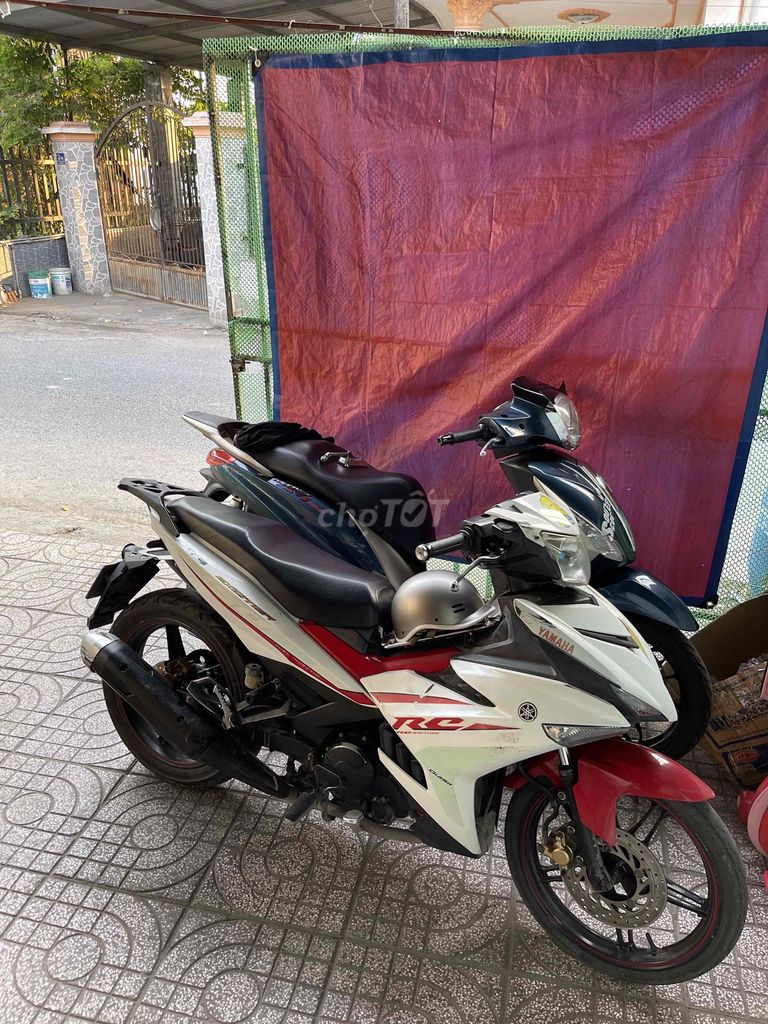Yamaha Exciter 150 Trắng đỏ 2016. Mua bán Xe máy tại Thành phố Dĩ An Bình Dương được đăng bởi Bin cf hình 2