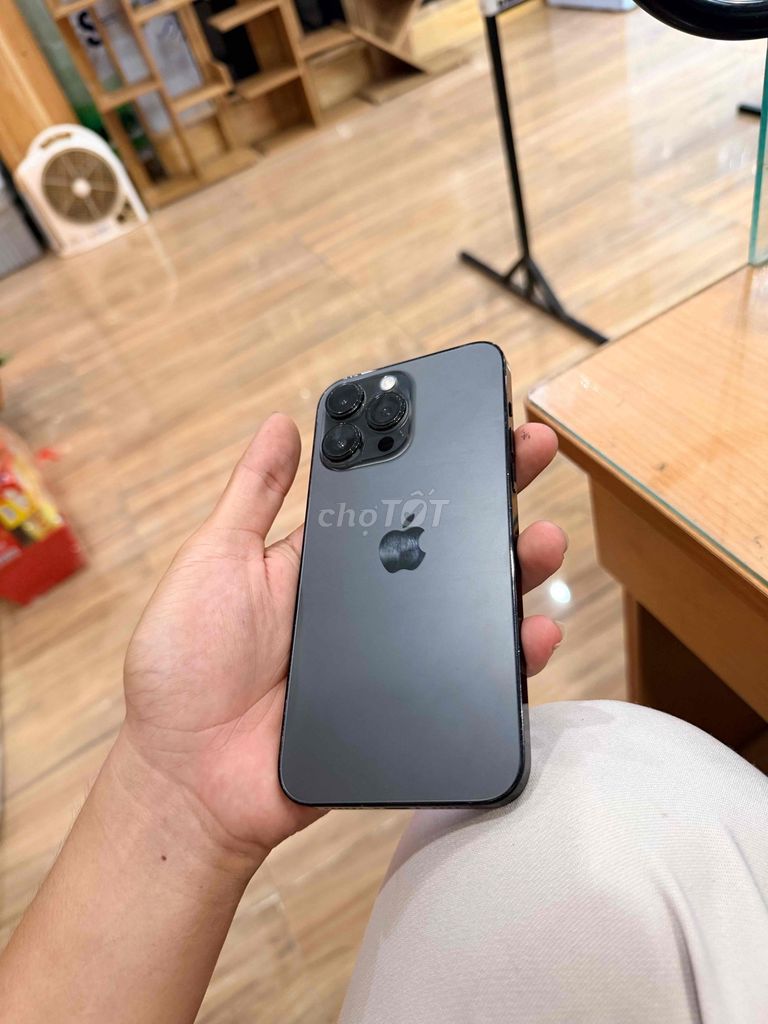 Apple iPhone 14 Pro Max 256GB Đen. Mua bán Điện thoại tại Thị xã Bến Cát Bình Dương được đăng bởi Lương hình 1