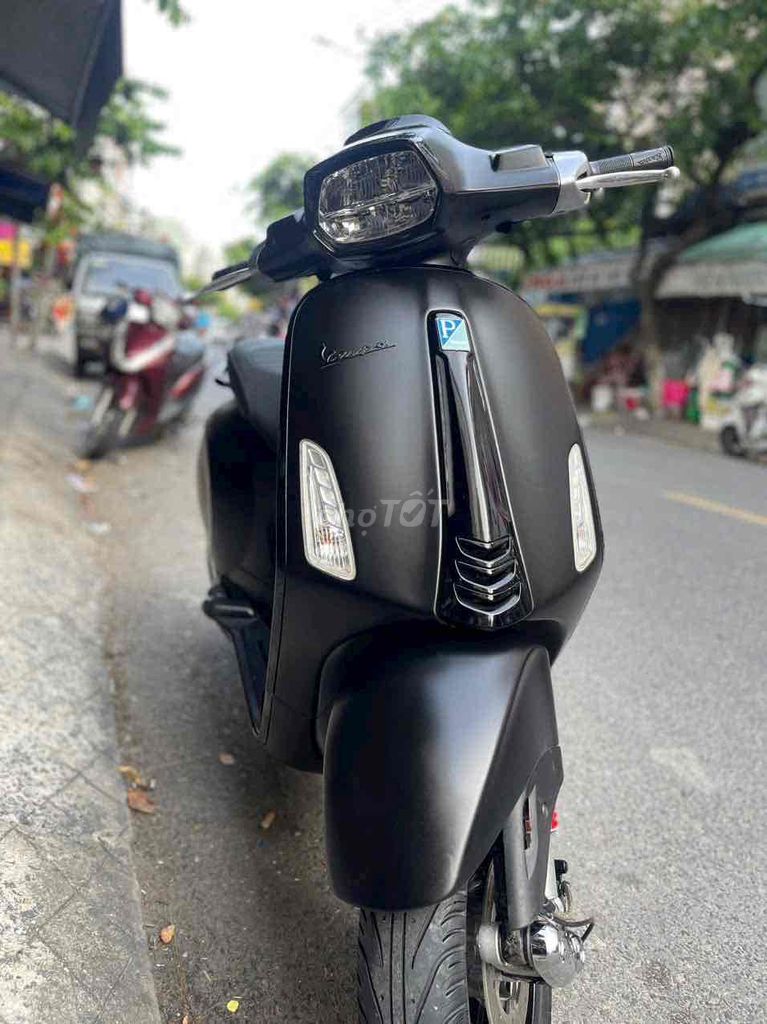vespa đen dèn led xe máy rin êm chính chủ. Mua bán Xe máy tại Quận Thanh Khê Đà Nẵng được đăng bởi Long hình 4