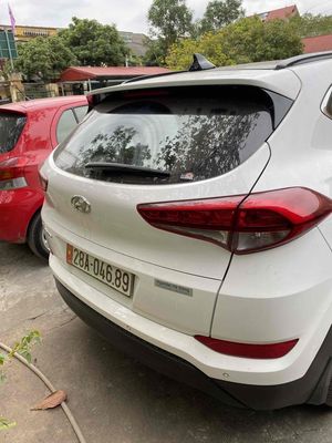 Hyundai Tucson 2016 2.0 ATH - 74000 km. Mua bán Ô tô tại Quận Hà Đông Hà Nội được đăng bởi Phạm Quang Kiên