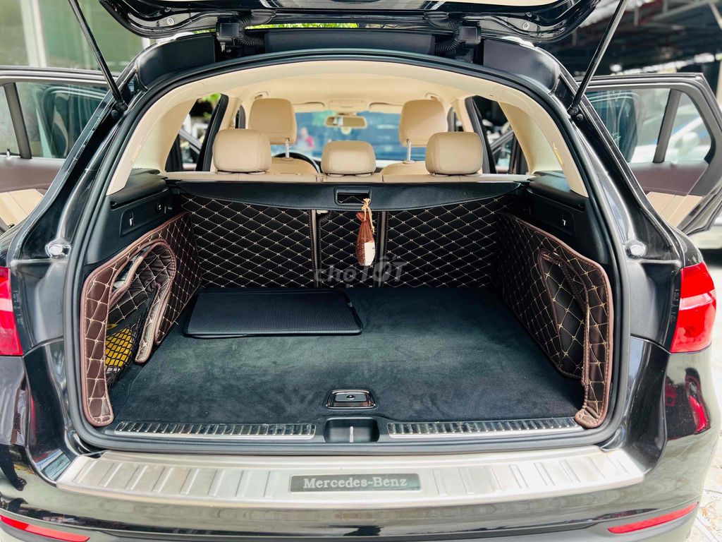 MER GLC200 2018 ĐEN KEM BẢO DƯỠNG FULL HÃNG. Mua bán Ô tô tại Thành phố Thủ Đức Tp Hồ Chí Minh được đăng bởi Phước An hình 20