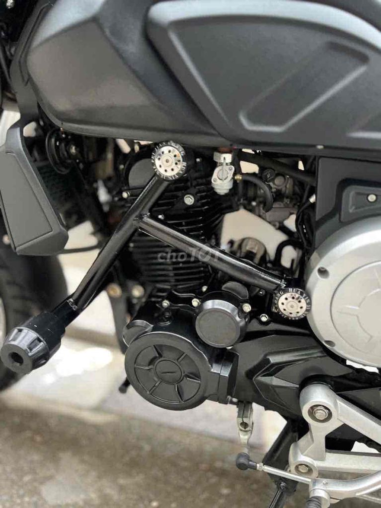 GPX Genteleman 200cc Xe đẹp xe lướt mới keng pkl. Mua bán Xe máy tại Quận Cầu Giấy Hà Nội được đăng bởi Tong motor xe may hình 9