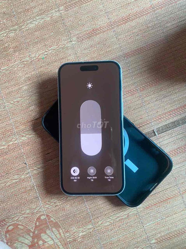 iPhone 16 128GB trắng. Mua bán Điện thoại tại Quận Hà Đông Hà Nội được đăng bởi tiến Hưng hình 1