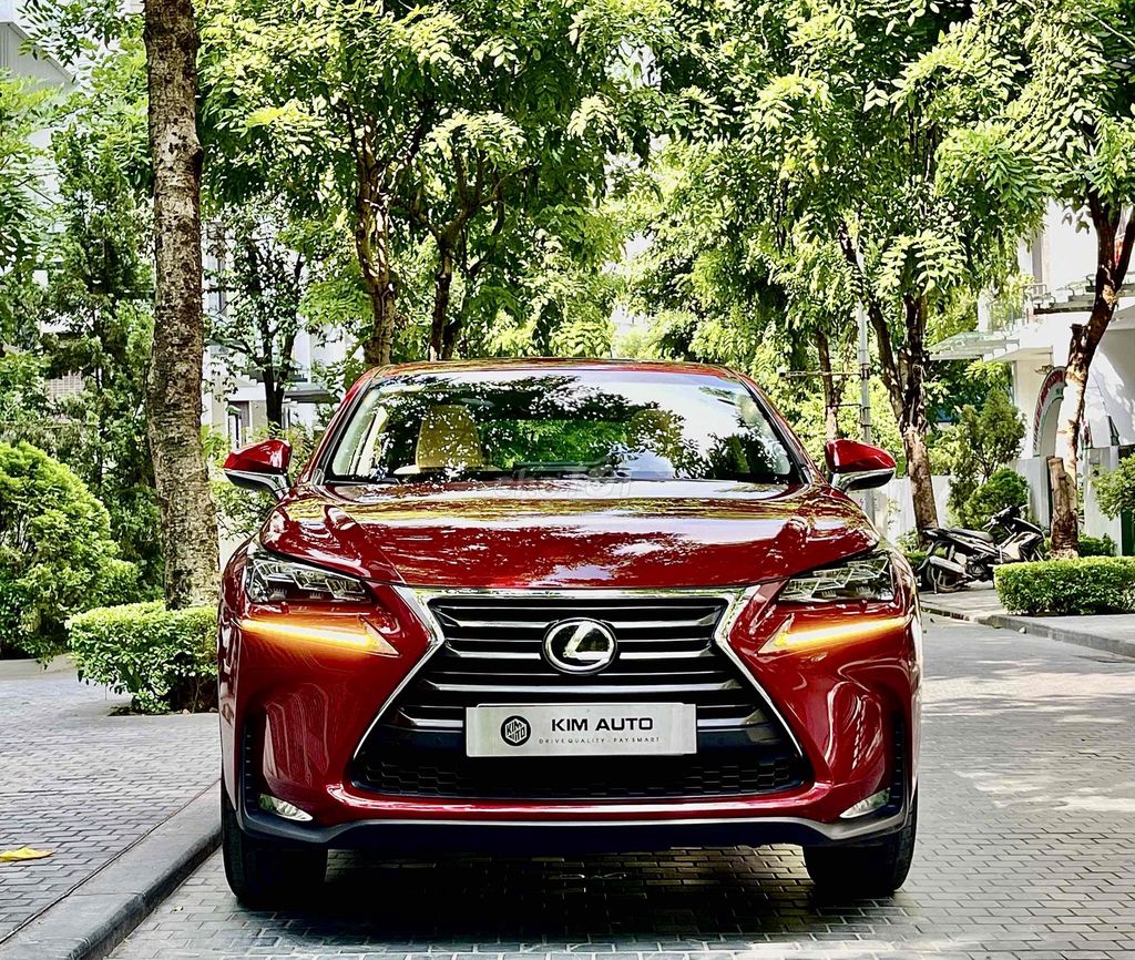 Lexus NX200T 2016 Màu Đỏ - 95000 km. Mua bán Ô tô tại Quận Thanh Xuân Hà Nội được đăng bởi Trần Trí Cường hình 1
