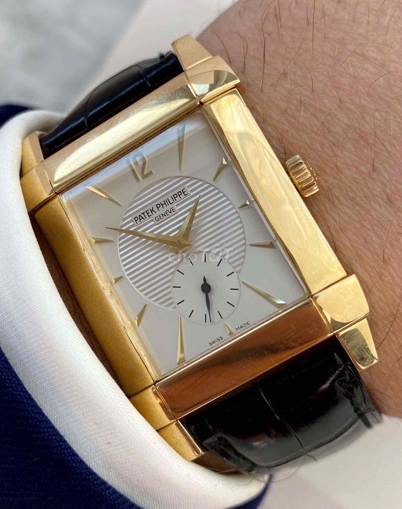 Đồng hồ Patek Philippe Gondolo 5111R Nam. Mua bán Đồng hồ tại Quận Hoàng Mai Hà Nội được đăng bởi Anh Tuấn hình 1