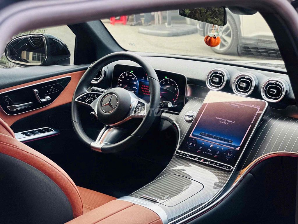 💯 Mercedes Benz GLC200 4Matic 2023 GIÁ YÊU NHẤT. Mua bán Ô tô tại Thành phố Thủ Đức Tp Hồ Chí Minh được đăng bởi Hứa Bửu hình 7