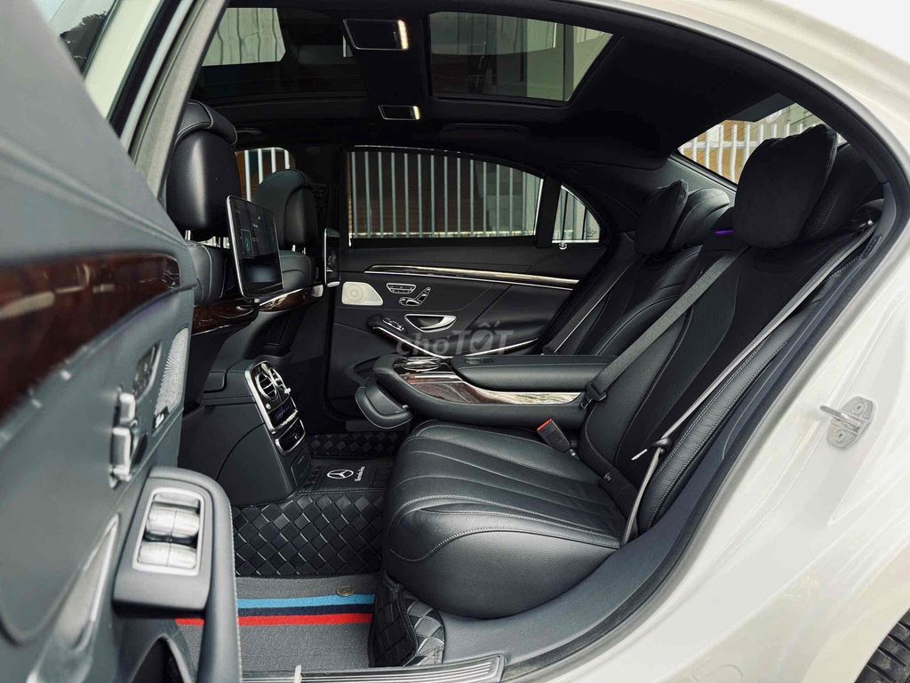 cần bán Mercedes Benz S Class 2019 S 450L. Mua bán Ô tô tại Quận 7 Tp Hồ Chí Minh được đăng bởi Hoàng Trung hình 10