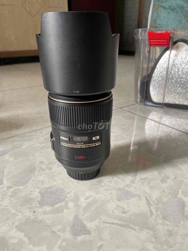 ống kính nikon 105 F2.8 VR Nano