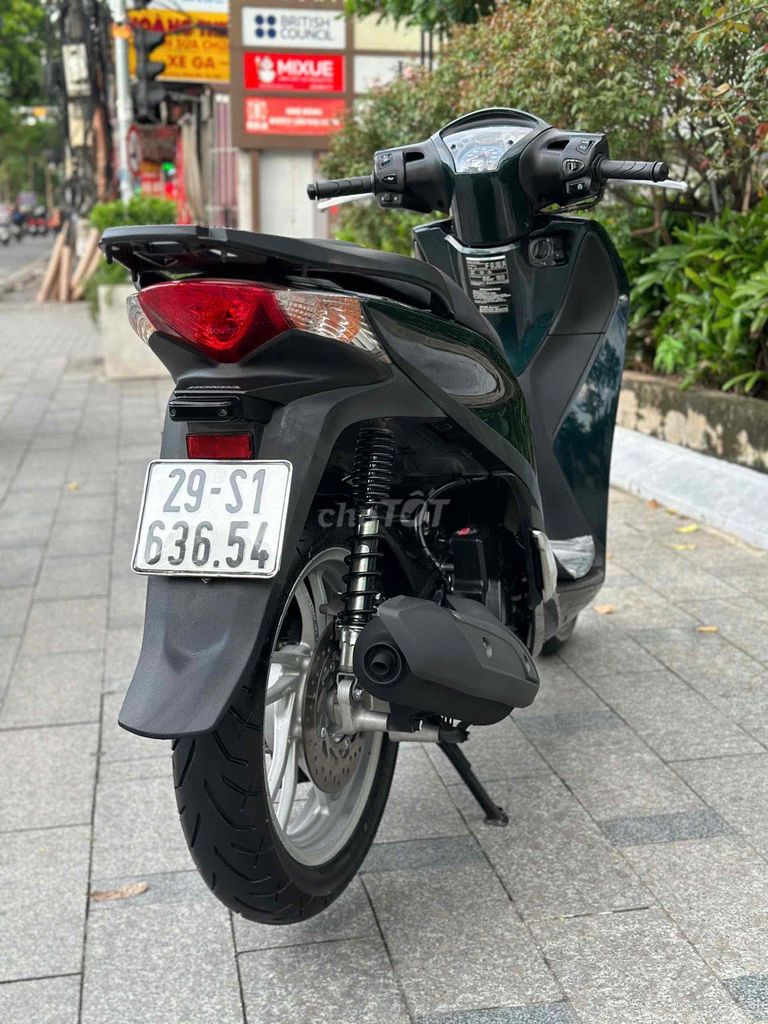 Cần bán SH 150 CBS 2016 khoá Smartkey cực chất. Mua bán Xe máy tại Quận Đống Đa Hà Nội được đăng bởi Xe Máy Vượng Trung hình 4