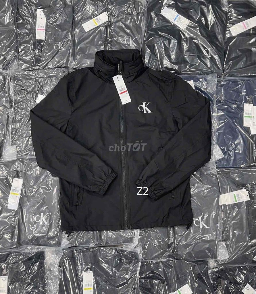 Áo khoác  Calvin Klein size L. Mua bán Quần áo tại Quận Hải Châu Đà Nẵng được đăng bởi Bảo Bảo hình 1