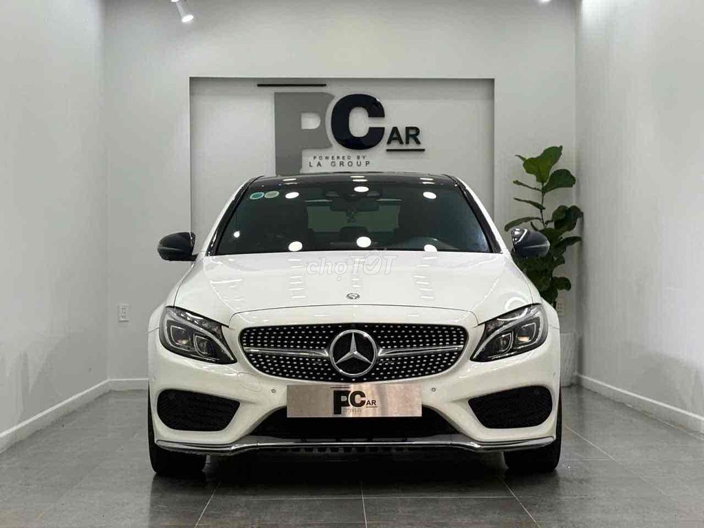 Mercedes Benz C Class 2018 C300 AMG - 56000 km