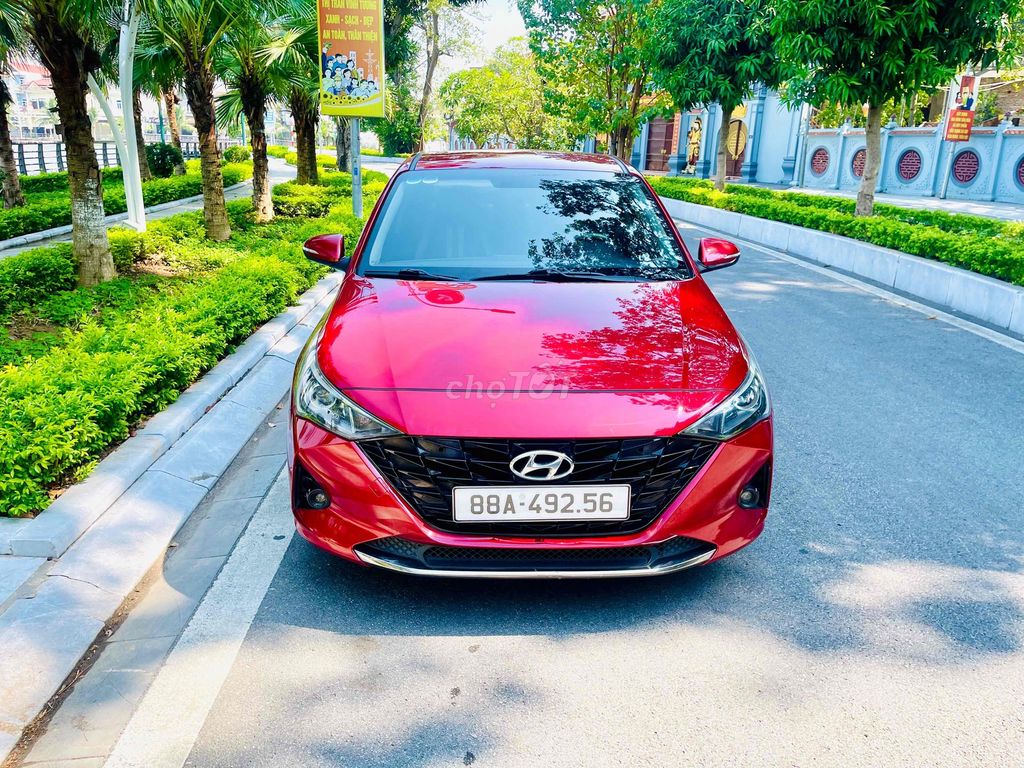 Hyundai Accent 2022 - 50000 km