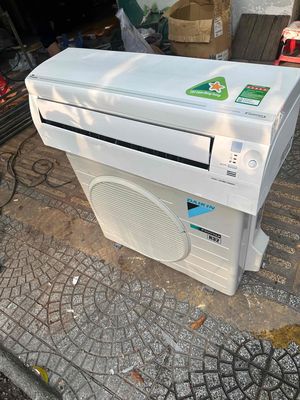 thanh lý máy lạnh Daikin 1,5HP inveter mới ken