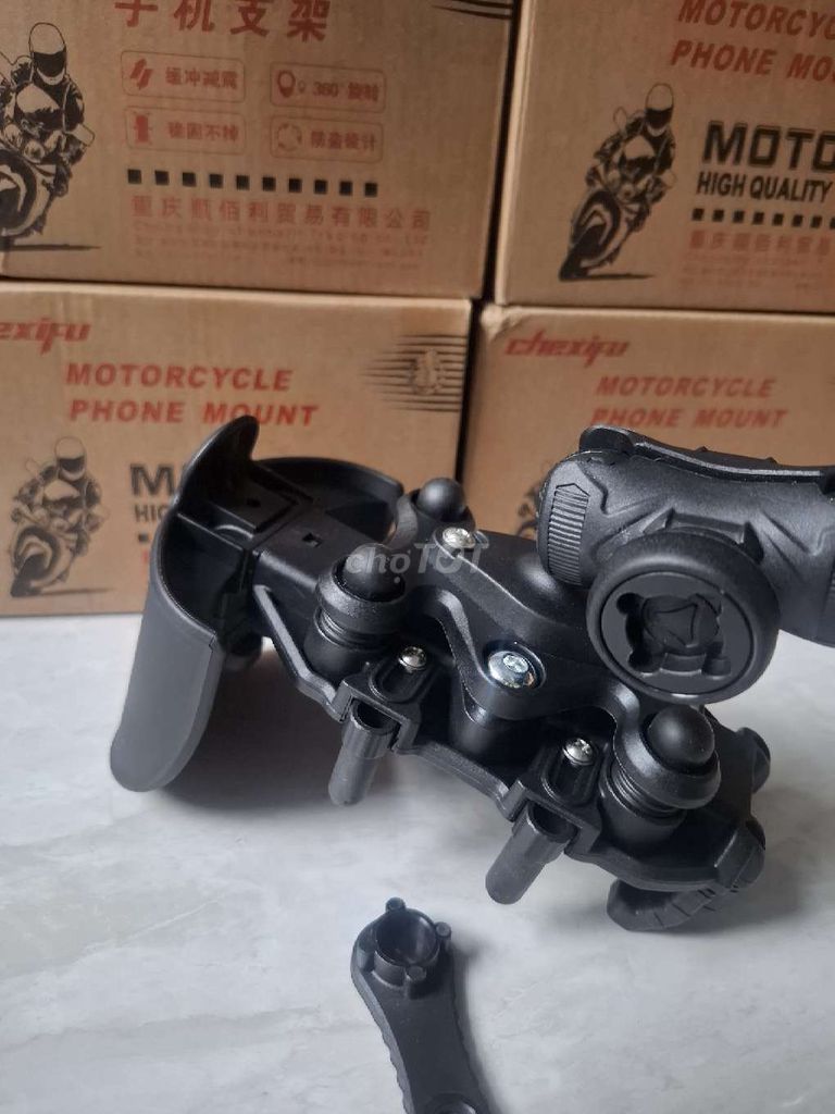 Thùng nhựa 36lít và kèm điện thoại chống rung. Mua bán Phụ tùng xe tại Thành phố Thủ Đức Tp Hồ Chí Minh được đăng bởi Hoàng hình 7