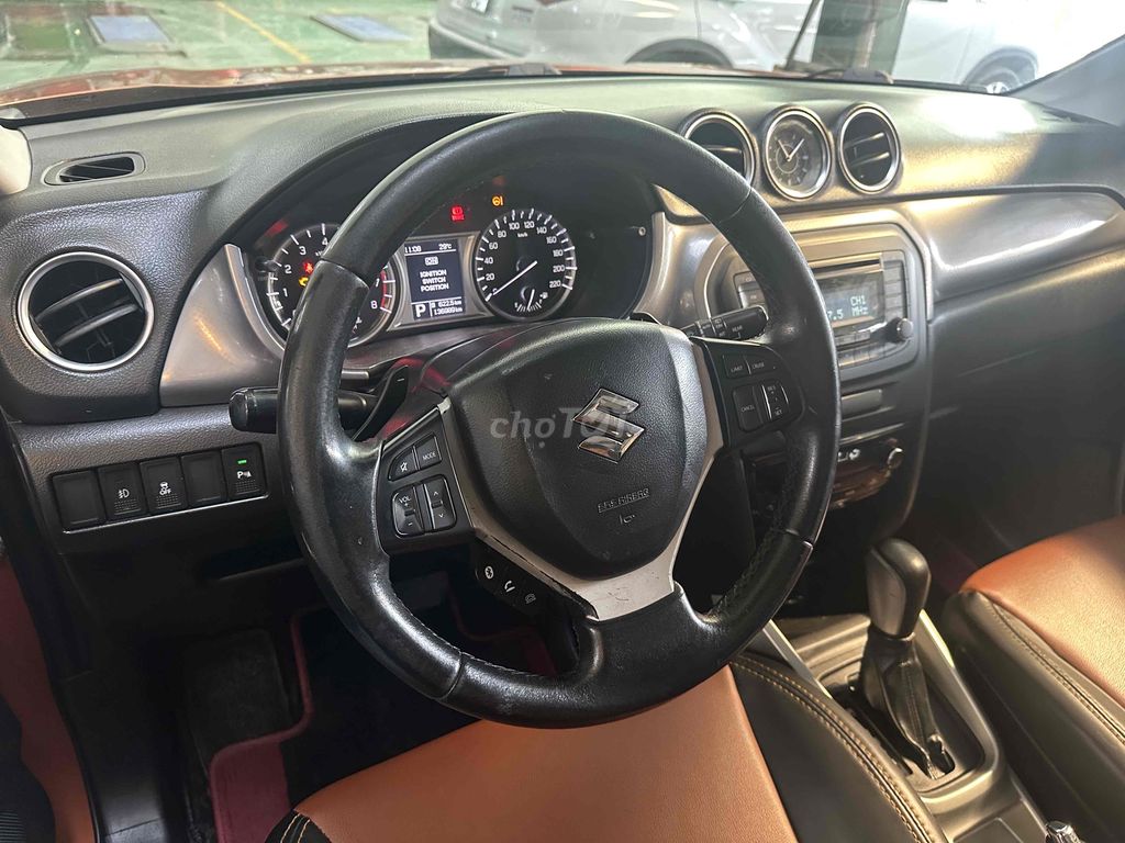 Suzuki Vitara 2016 1.6 AT - 132000 km. Mua bán Ô tô tại Thành phố Thủ Đức Tp Hồ Chí Minh được đăng bởi phi Hùng hình 3