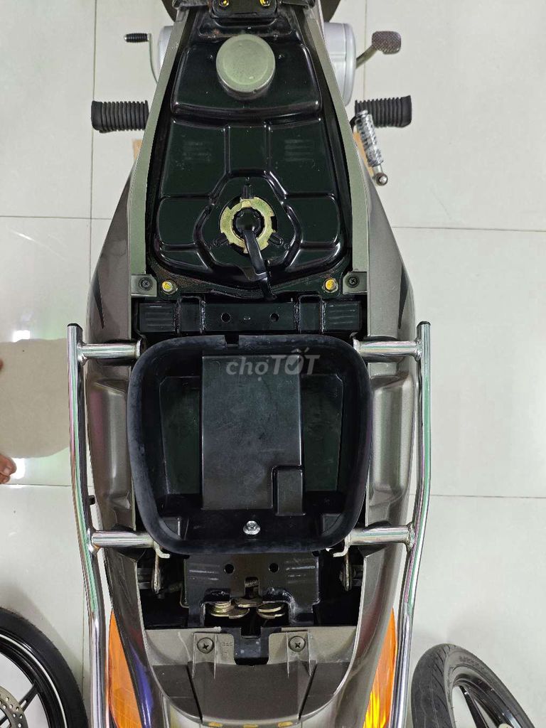 Future máy ET 2001. Mua bán Xe máy tại Quận Cái Răng Cần Thơ được đăng bởi Cửa Hàng Xe Máy A Hưng hình 5