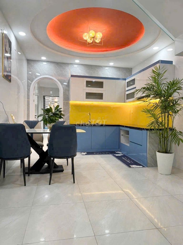 Аренда · 4 комн. · 83 м² · Quận Tân Phú, ул. đường số 3 bhh bình tân