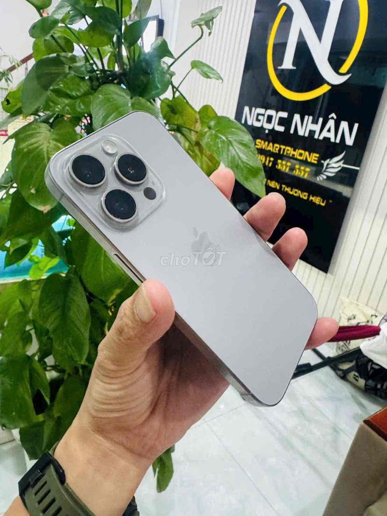 Apple iPhone 15 Pro 128GB Natural Việt Nam 99%. Mua bán Điện thoại tại Thành phố Biên Hòa Đồng Nai được đăng bởi Oanh Hoang hình 1