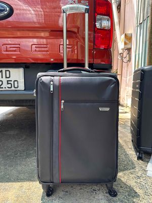 Thanh lý vali vải SAKOS CHÍNH HÃNG size 24.. Mua bán Túi xách tại Quận 10 Tp Hồ Chí Minh được đăng bởi Yến Nhi