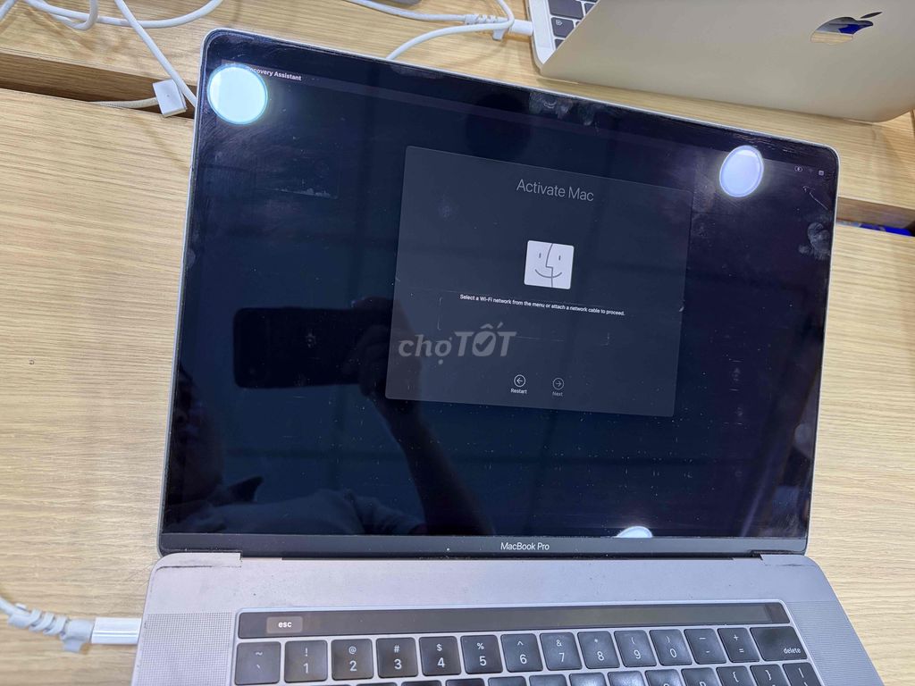 Apple MacBook Pro 15 inch 2019 Xám icloud. Mua bán Laptop tại Quận 10 Tp Hồ Chí Minh được đăng bởi Hiệp hình 1