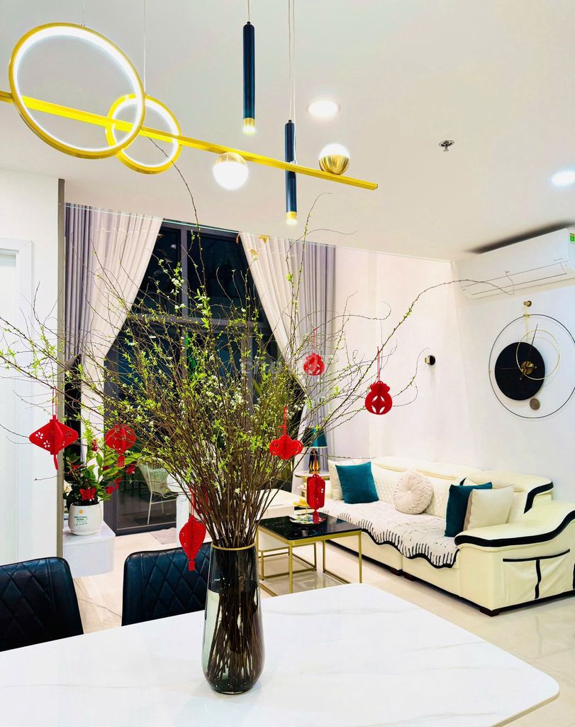 Căn Duplex góc, full nội thất có sổ Phú Đông Sky Garden 3pn2wc 104m2