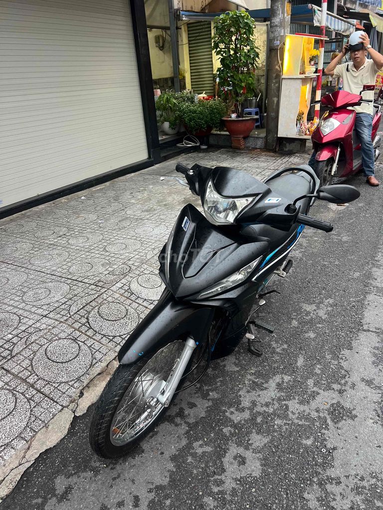 Honda Wave RSX Fi 2018 Черный 370128 км