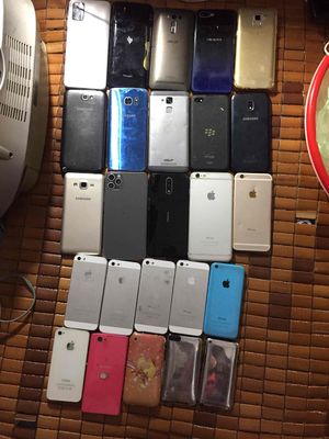 Lô điện thoại còn sống. Mua bán Điện thoại tại Quận Tân Phú Tp Hồ Chí Minh được đăng bởi Tiệm Sách Cũ Hoàng Lộc