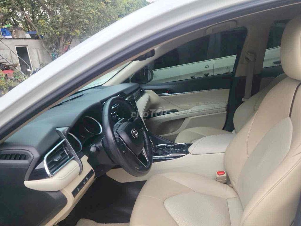 Toyota Camry 2021 2.0G - 83000 km. Mua bán Ô tô tại Quận Hà Đông Hà Nội được đăng bởi Nguyễn Đắc Hạnh hình 4