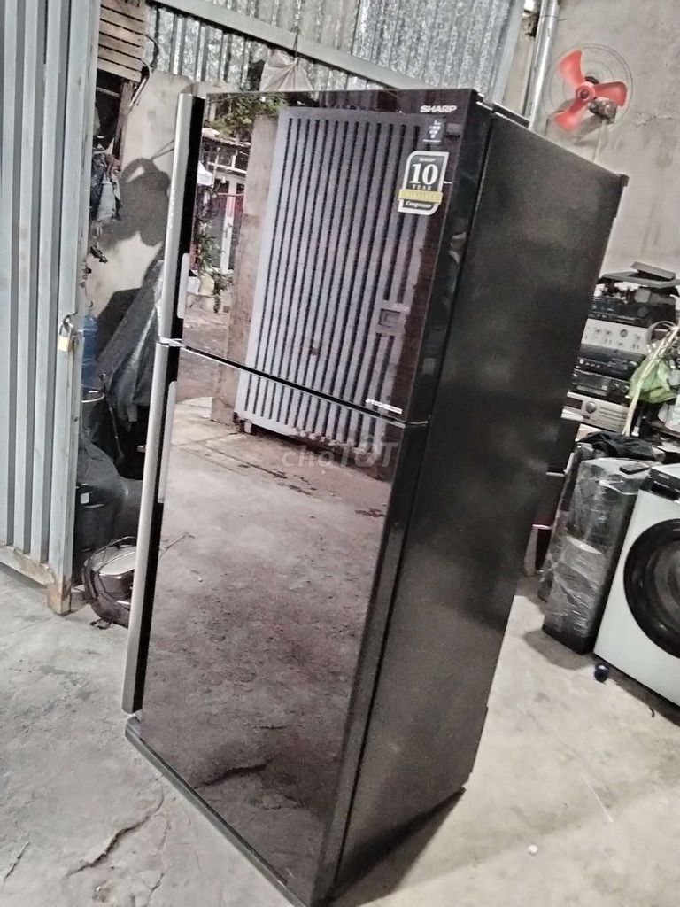 Tủ lạnh Sharp Inverter 583 lít màu Đen. Mua bán Tủ lạnh tại Thành phố Vũng Tàu Bà Rịa - Vũng Tàu được đăng bởi Hải Hiền hình 1