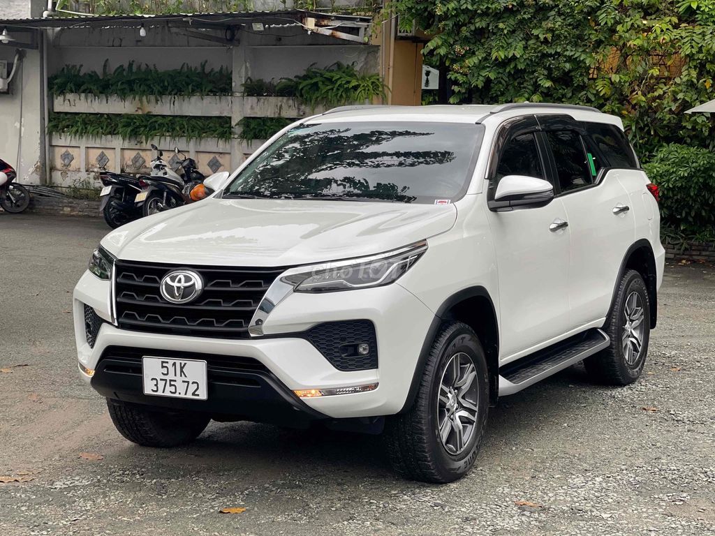 Toyota Fortuner 2.4AT 2022. Mua bán Ô tô tại Quận Tân Phú Tp Hồ Chí Minh được đăng bởi Lê Tấn Dũ hình 3
